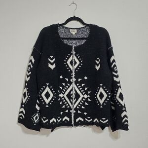 BiBi Black and White Boho Tribal Geometric Pattern Sweater